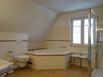 Whirpool im Ferienhaus Amy